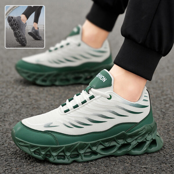 Men's Lace-Up Vulcanized Sneakers – Thick-Soled Running & Casual Shoes
