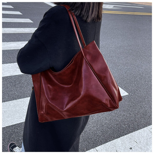 Vintage Women's Tote Bag – Casual Large Capacity Leather Shoulder Bag - Image 7