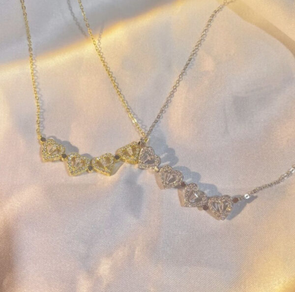 Retro Magnetic Heart & Clover Pendant – Openable Choker Necklace - Image 4
