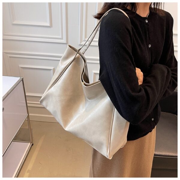 Vintage Women's Tote Bag – Casual Large Capacity Leather Shoulder Bag - Image 9