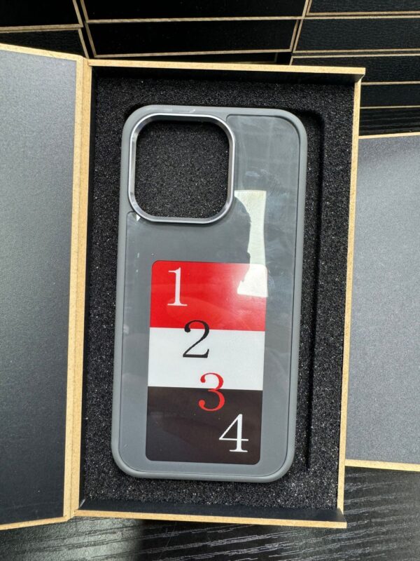Luxury E-Ink Screen Phone Case – Battery-Free, Unlimited Projection & Personalized Design - Image 9