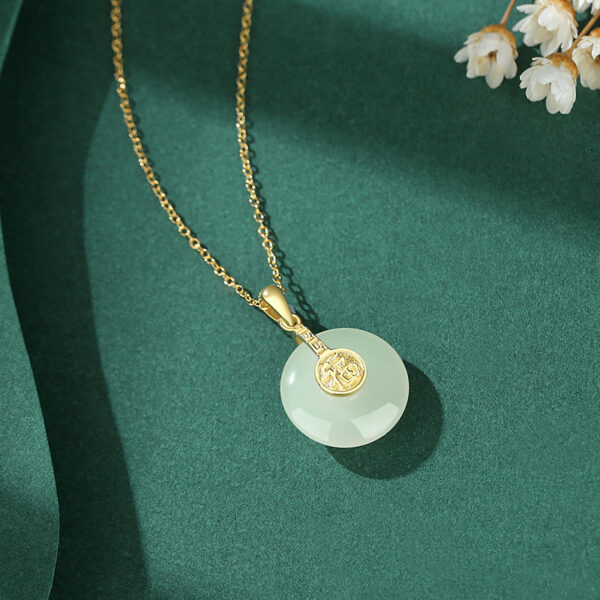 New Nafu Peace Button & Field Jade Necklace – Retro Chinese Fu Collarbone Chain - Image 5